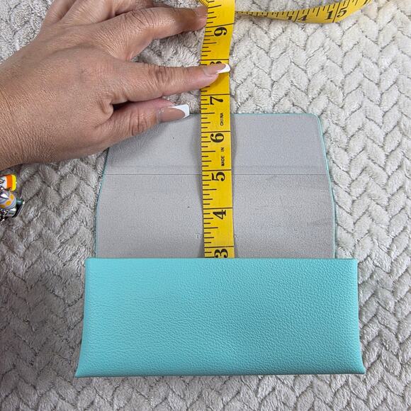 Tiffany & Co Eyeglass Sunglass Case Leather Tiffany Blue with Cards Authentic - Picture 7 of 9